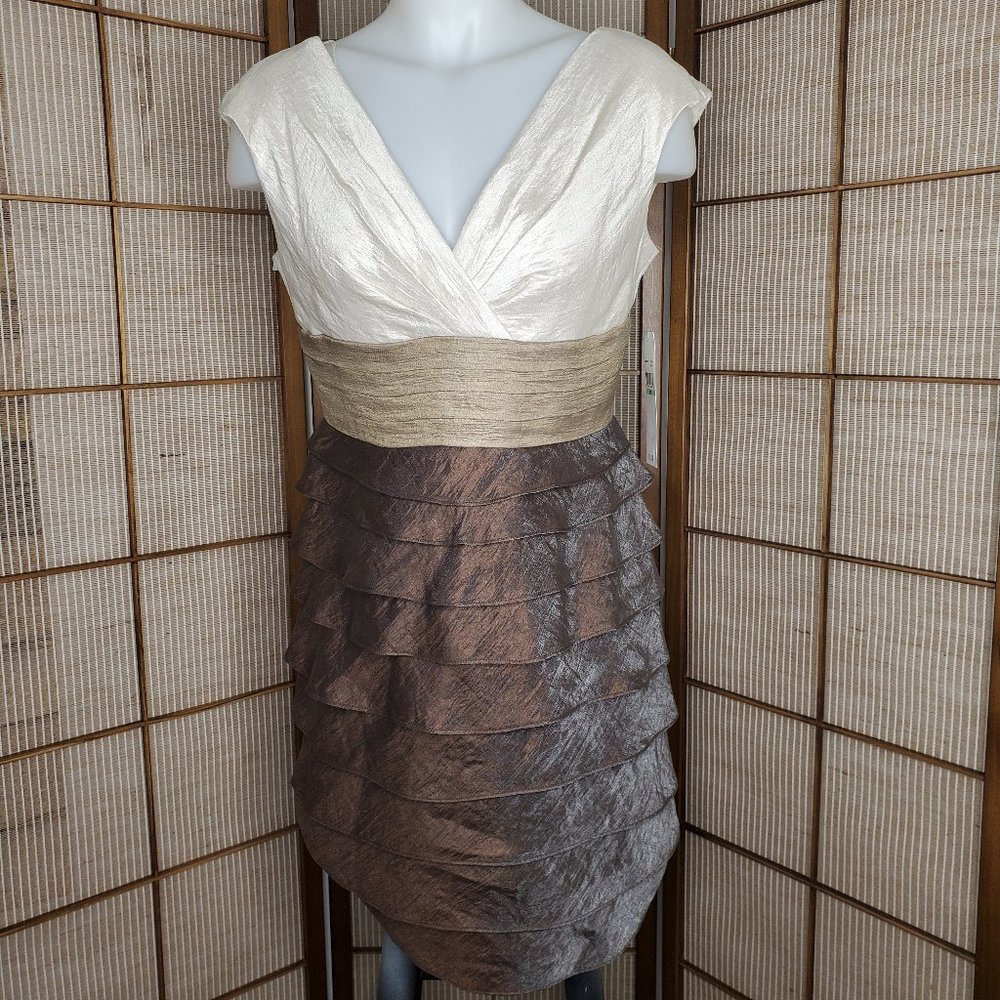 London Times Shimmery Sleeveless Tiered Dress